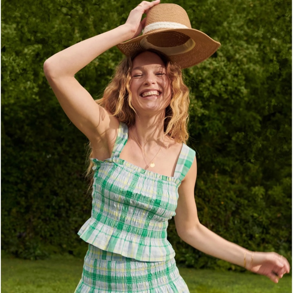 FREE ASSEMBLY Smocked Tank Top Blouse Green Plaid Women’s small NWT